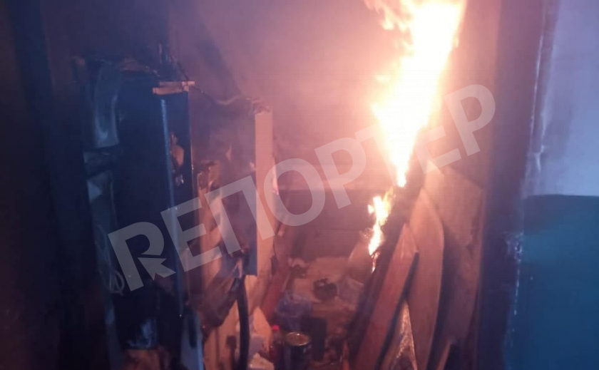 В Павлограде горела электрощитовая под напряжением 380 V