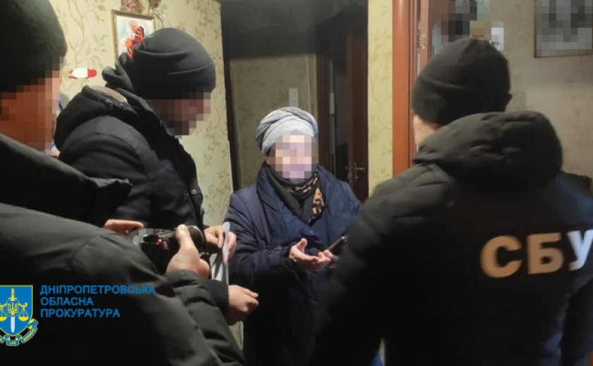 Заперечували збройну агресію РФ проти України: Поліція підозрює 4 мешканців Тернівки та Павлограда у колабораціонізмі
