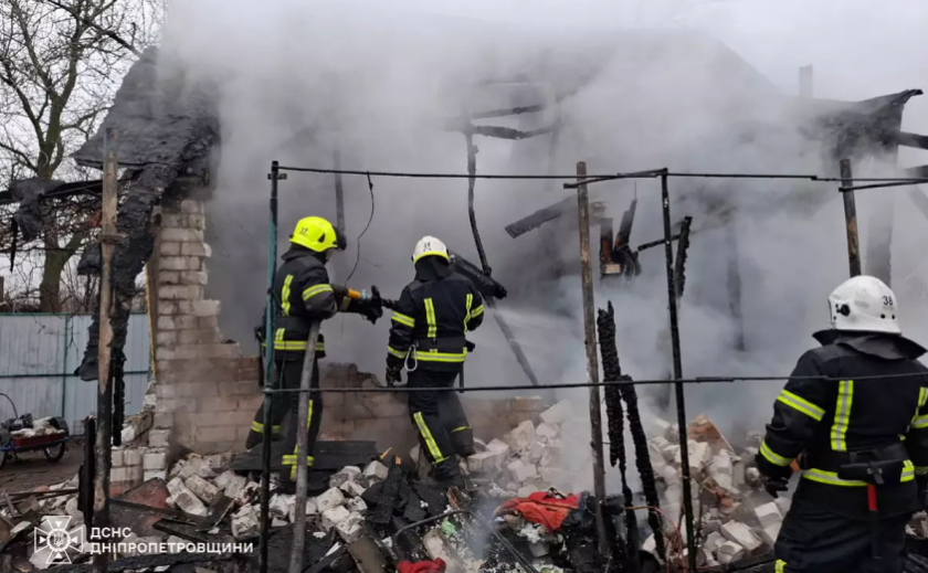 Павлоградський район: вогнеборці ліквідували загорання дачного будинку Павлоградський район: вогнеборці ліквідували загорання дачного будинку
