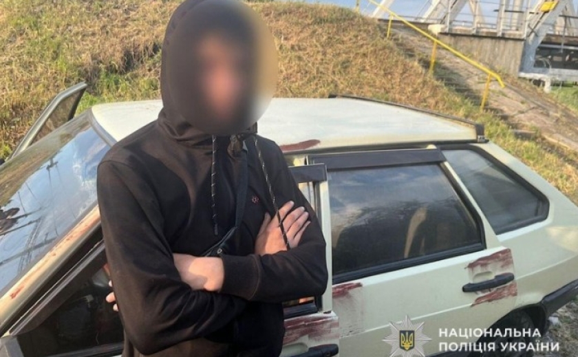 У Павлограді поліцейські затримали чоловіка за підозрою у викраденні автівки