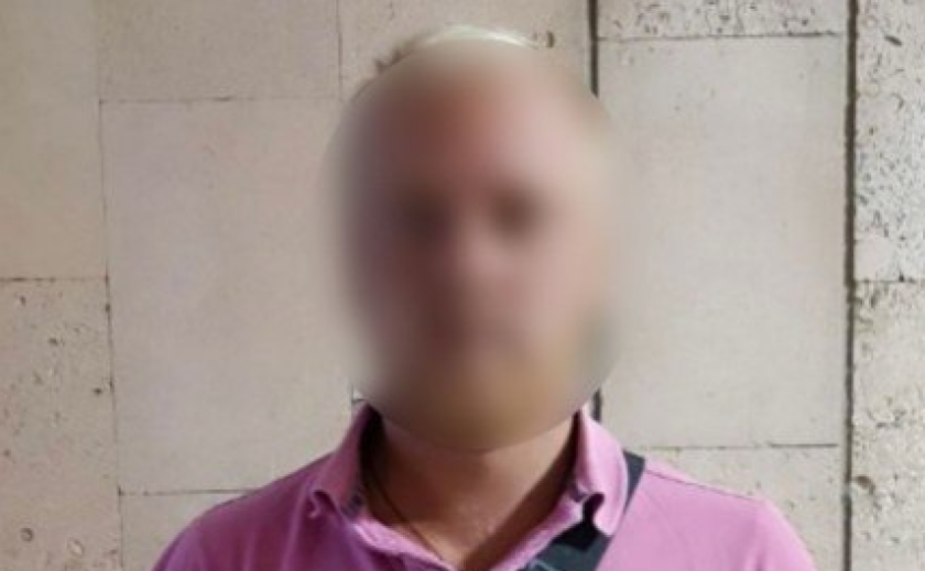 Мало не вбив сусіда: на Павлоградщині затримано підозрюваного у спричиненні тяжких тілесних ушкоджень