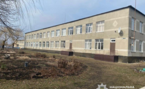 Заволодів бюджетними коштами під час реконструкції ліцею: поліцейські Павлограда повідомили про підозру директору підприємства