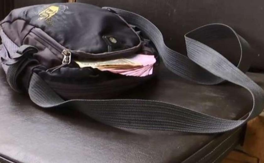 У Павлограді чоловік знайшов сумку, але не став повертати її власнику